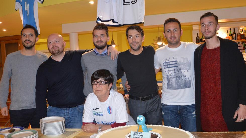All’asta le maglie granata: un successo