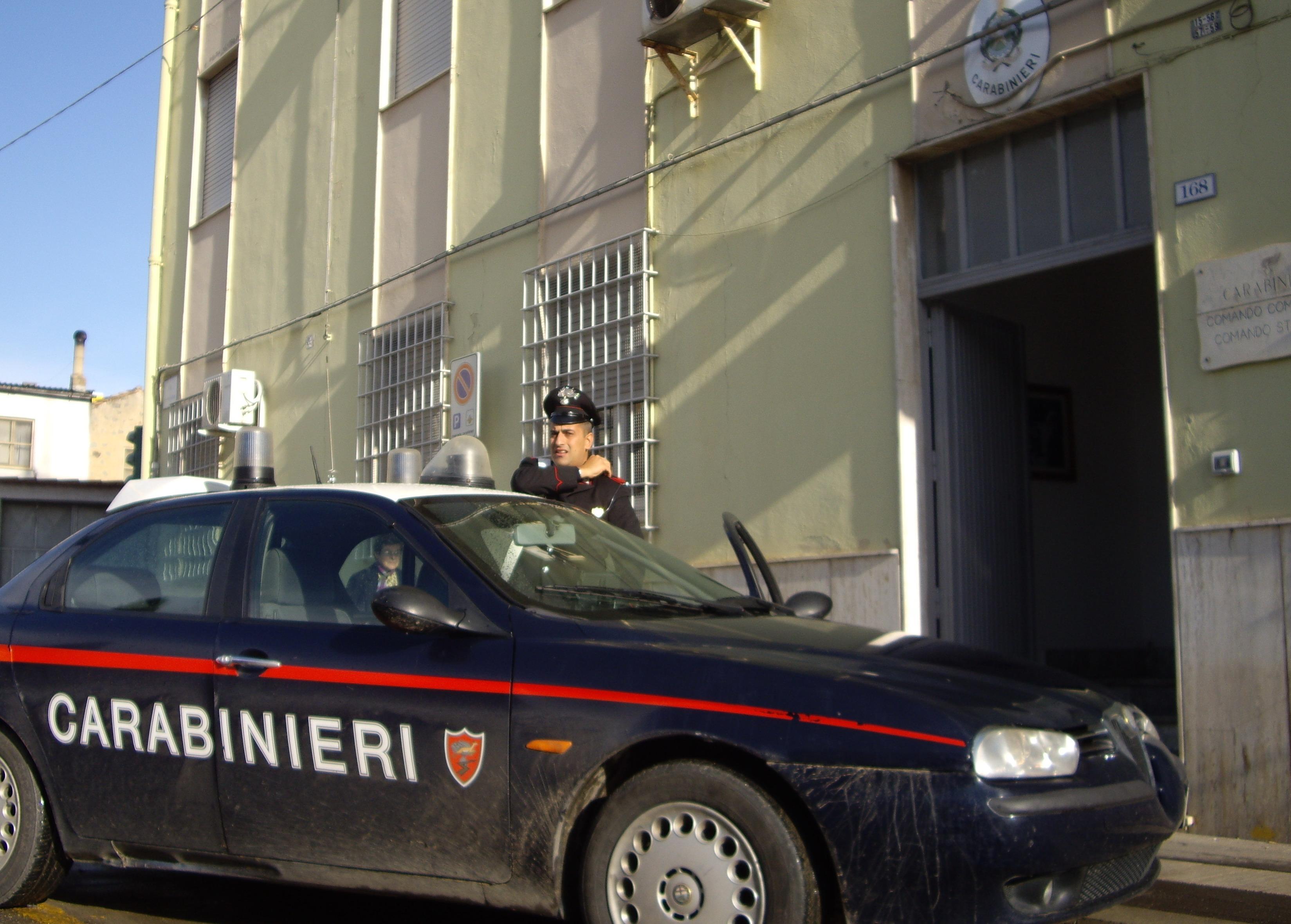 Samassi, cercano di pagare al market con un bancomat rubato: arrestate tre nomadi