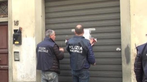 «Insensato lo stop ai minimarket»