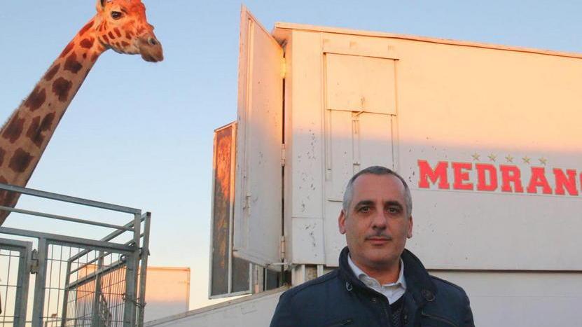 «Vogliamo lavorare, altrimenti porteremo gli animali al Comune»