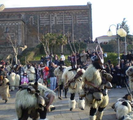 Ottana, boes e merdules pronti per la grande festa 