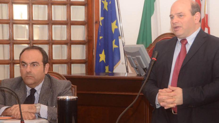 Low cost, i sindaci del Nord Ovest in campo per salvare i voli su Alghero