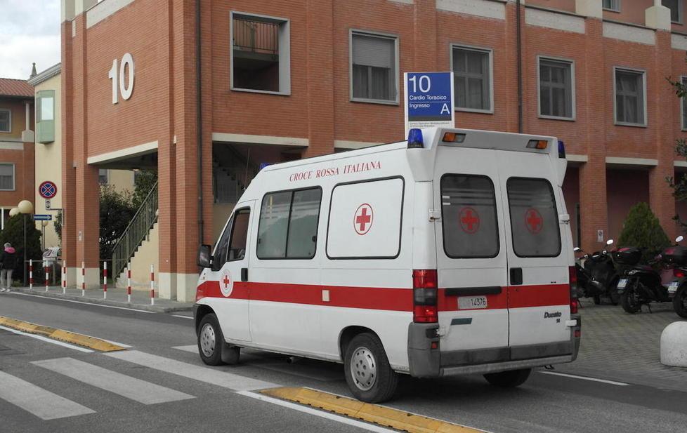 Aspetta da ben 45 giorni le analisi per la chemio 