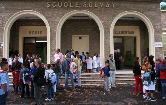 Elementari, iscrizioni e scuole aperte 