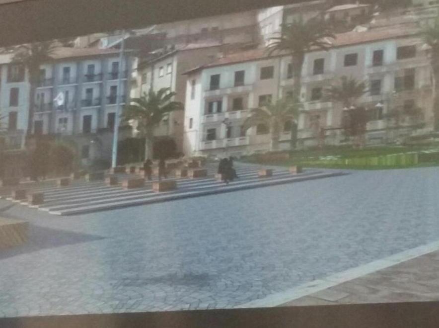Piazzale dei Rioni, restyling “partecipato” 