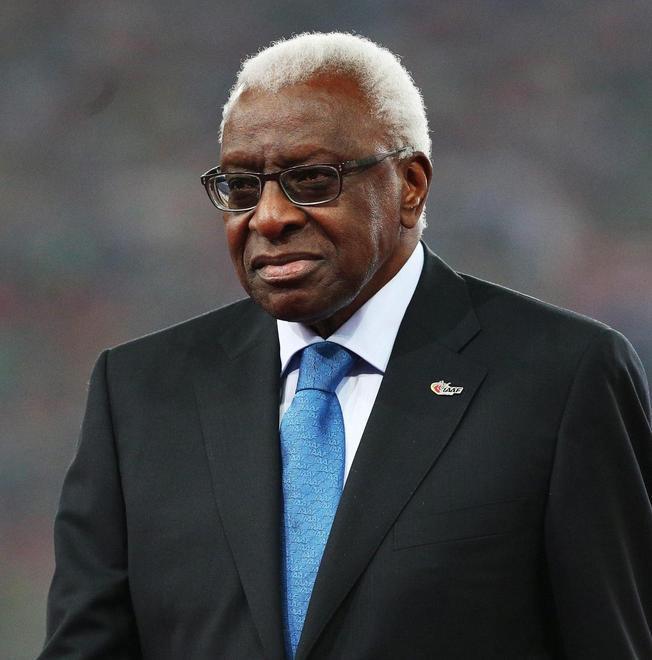 La commissione Wada sulla Iaaf dell’era Diack: «Corruzione criminale» 