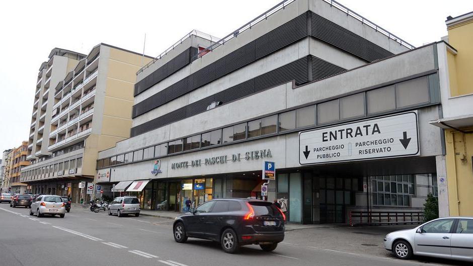 Garage Ferrari di Modena da abbattere: entro luglio il progetto di demolizione