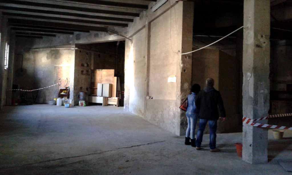 Anarchici occupano un capannone «Sarà centro sociale» 