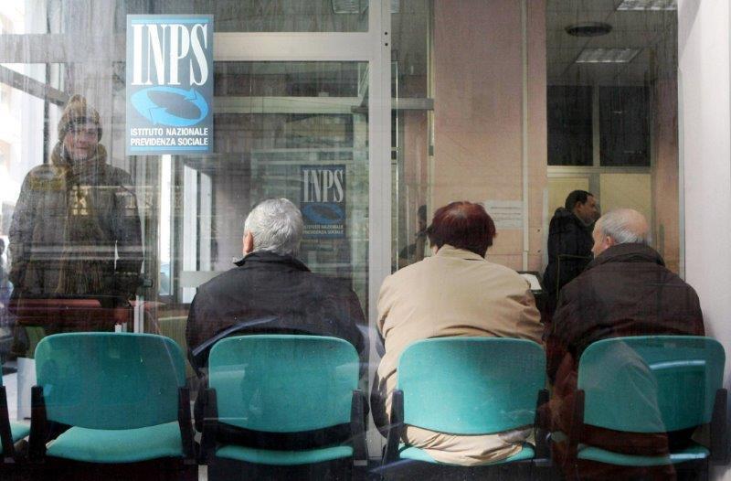 Una sala d'attesa dell'Inps