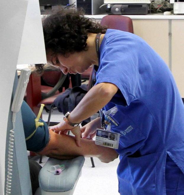 Manca il sangue operazioni rimandate 