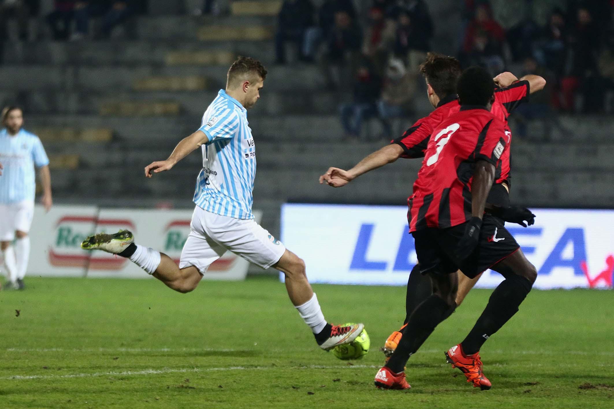 Spal, rimpianti e sollievo: con la Lucchese è pareggio