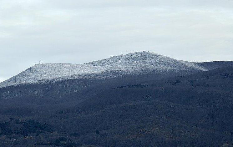 Amiata ko: la pioggia tiene alla larga la neve 