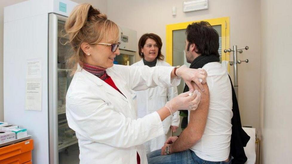 Il paziente è stabile ma l’ansia cresce