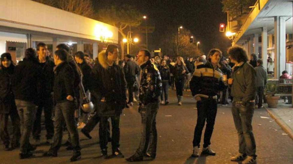 Musica alta e caos, movida sotto accusa