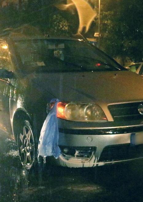 «La strada era buia: non ho visto la donna mentre attraversava» 