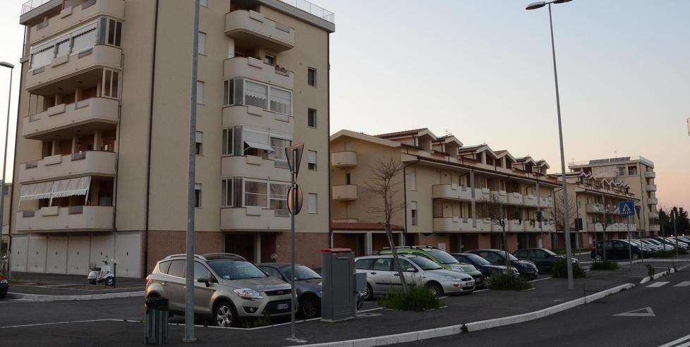 Caos Peep Pizzetti, nuova richiesta milionaria 
