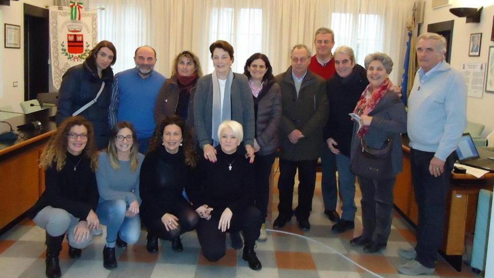 Calcinaia affida la cura del verde alle associazioni