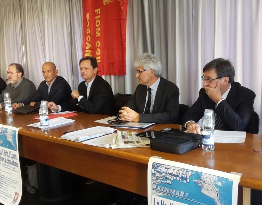 La Cgil: inutili i convegni se la nautica licenzia di più 