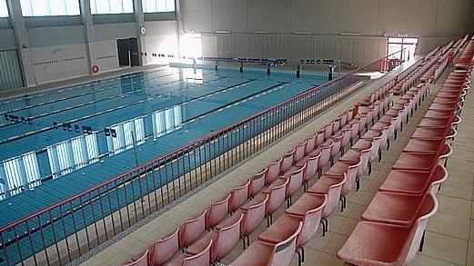 Alla piscina comunale i lavori possono iniziare