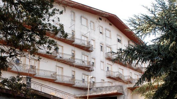 Hotel Esit, polemiche sul progetto di rilancio bocciato dalla Regione