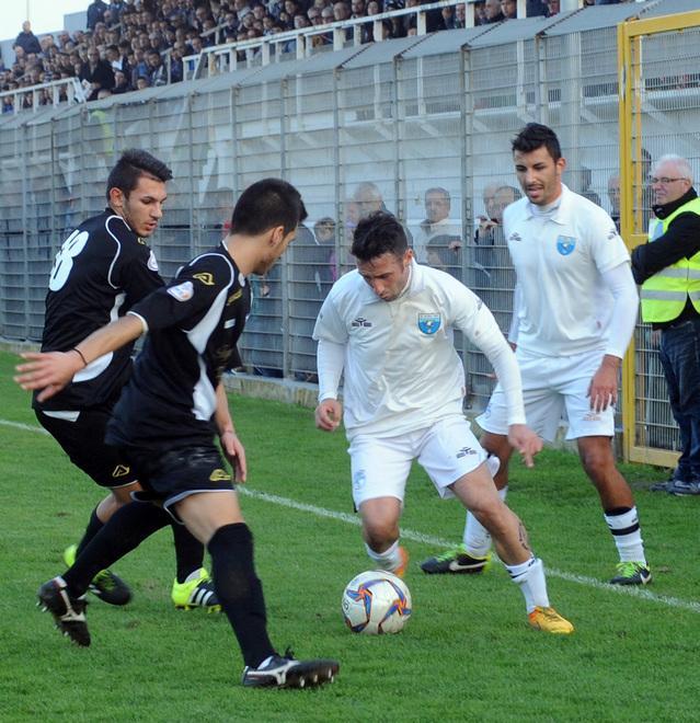 Olbia, il debutto di Mignani al Nespoli contro la Nuorese 