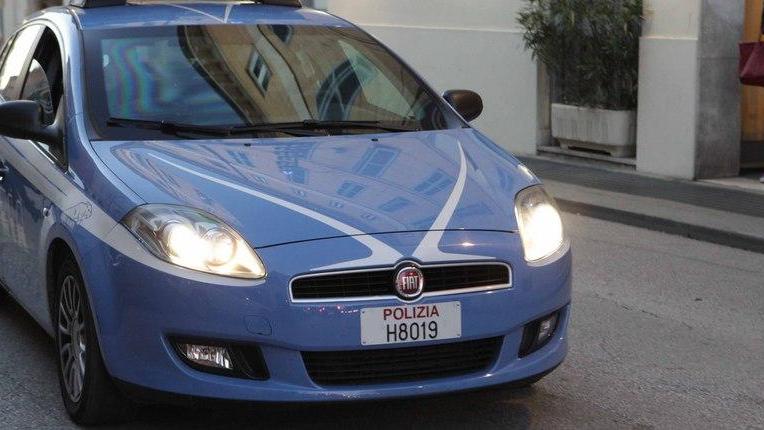 Schiaffi tra ragazzine, arriva la polizia