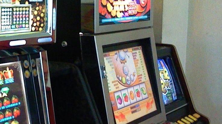 Slot machine, da gioco possono trasformarsi in un incubo