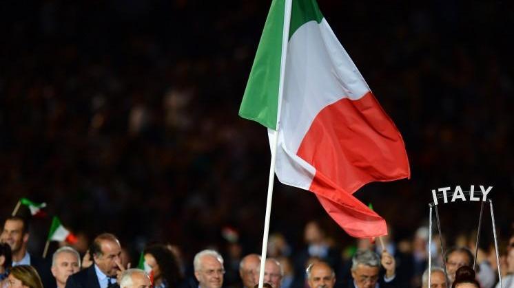 Valentina Vezzali mentre guida la squadra azzurra alle Olimpiadi di Londra 2012