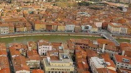 Pisa, prezzi ancora in calo Dove costano meno le case