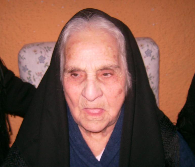 Dorgali festeggia i 106 anni di tzia Mallena Deserra