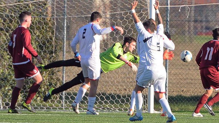 Gol, spettacolo e patta nella supersfida