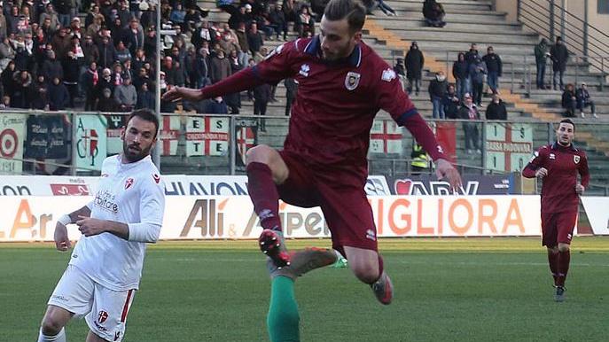 La Reggiana rialza la testa ma è solo 0-0