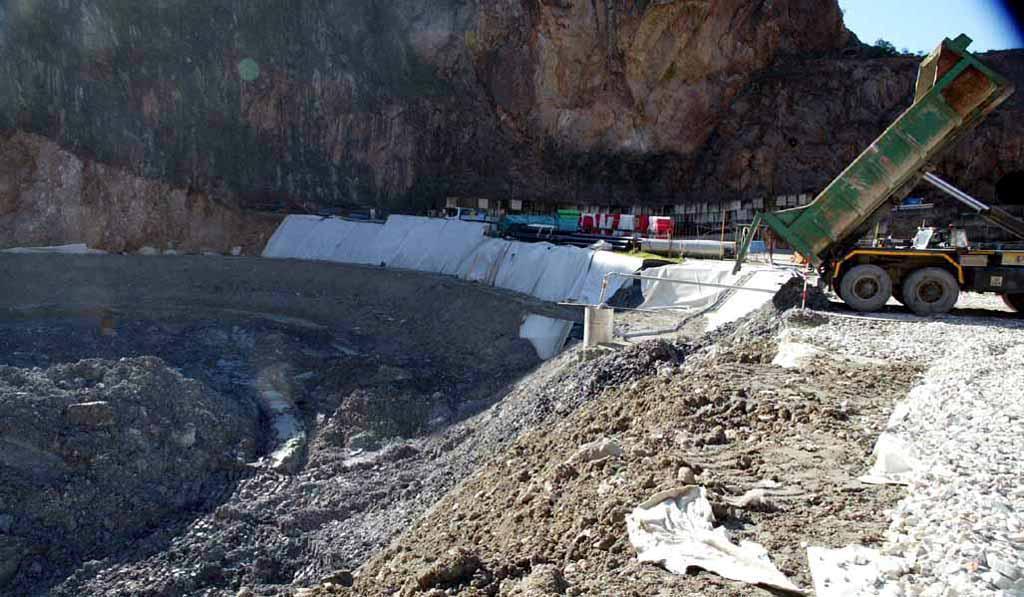 Discarica Fornace, rilevate in aria fibre di amianto 