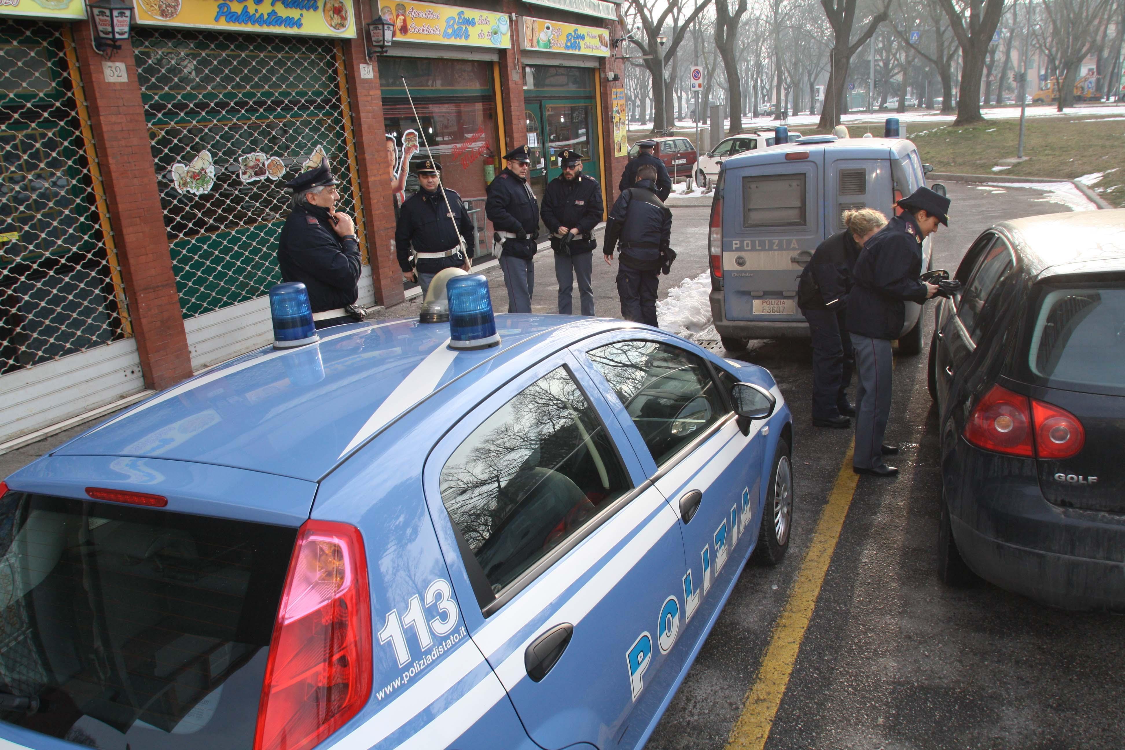 Polizia al Grattacielo