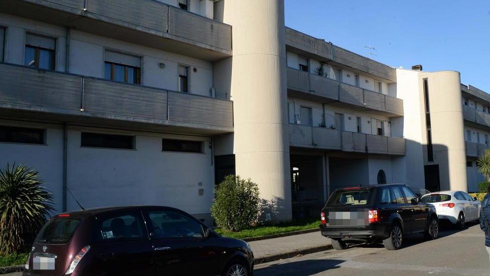 Stroncato da un malore, inutili i soccorsi