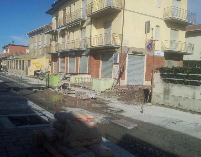 Lavori sul lungomare e la Saletta resta in centro