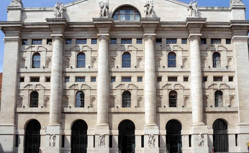 Crollano i titoli bancari: nuovi controlli della Bce 
