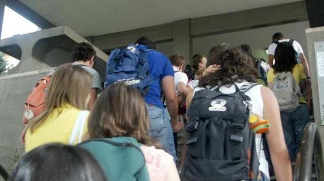 Il gran rifiuto del liceo Buonarroti contro il governo
