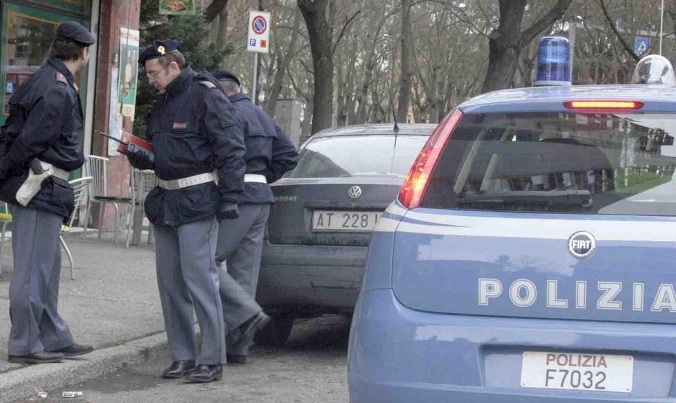 La Polizia trova i nascondigli degli spacciatori in Gad 