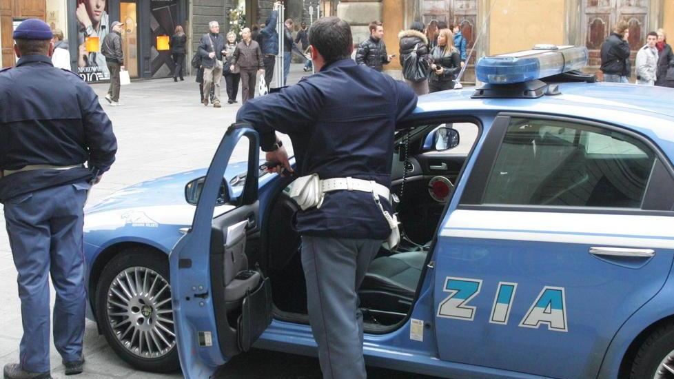 Penne per beneficenza ma è tutto un inganno