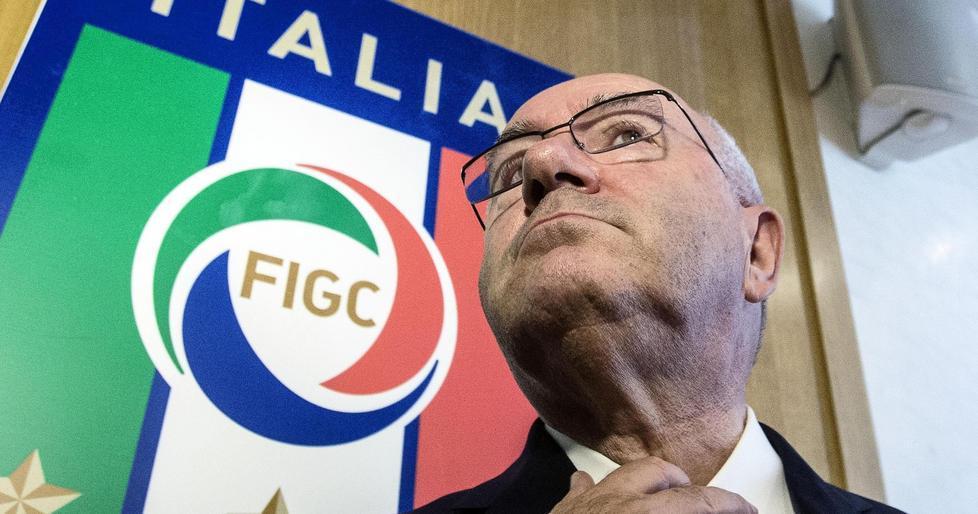 Tra omertà e strizzate d'occhio un calcio sempre più ipocrita