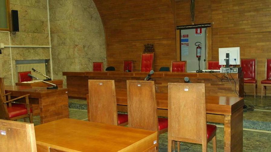28 mesi di indagini per... 60 galline