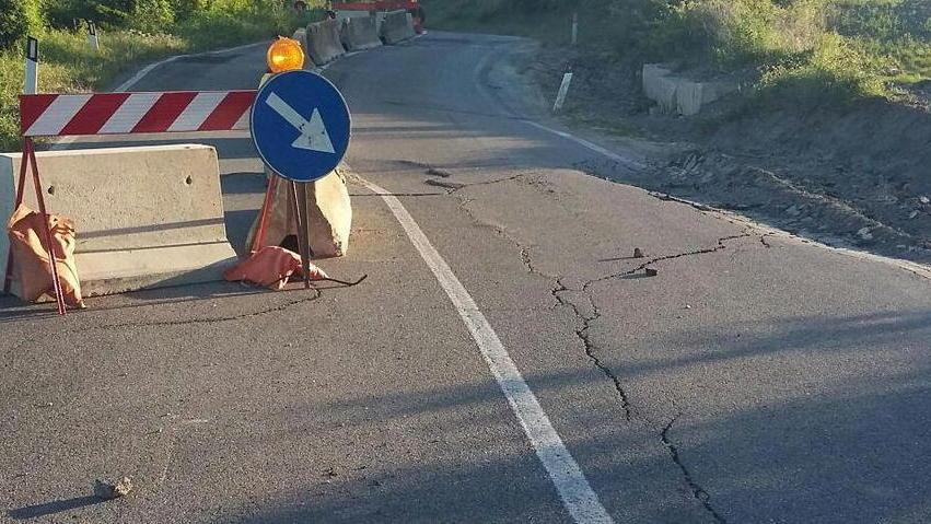 Via ai lavori, Amiatina chiusa per un mese