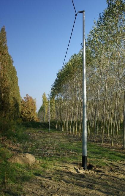 Ricostruiti 23 chilometri di linee elettriche 