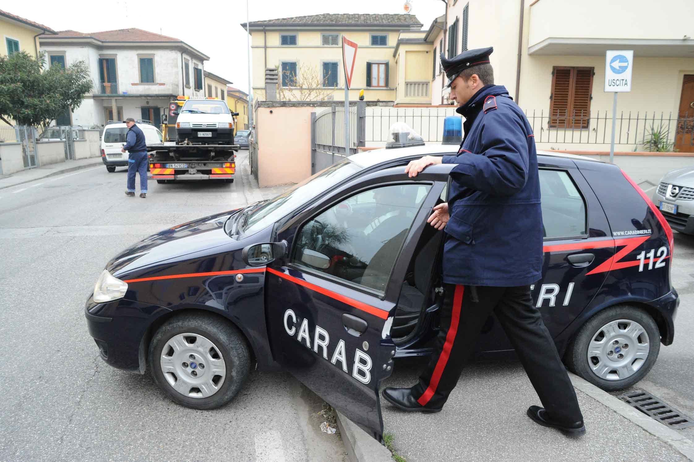 Un intervento dei carabinieri di Agliana 