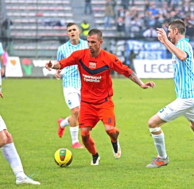 Calvano si candida per una maglia da titolare