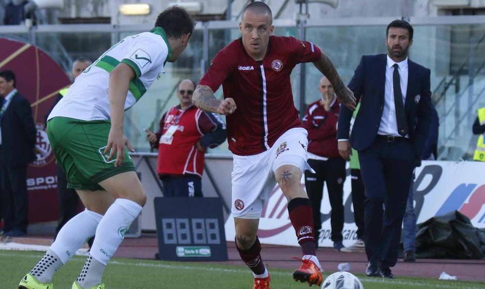 «È andato tutto storto, mi spiace» 