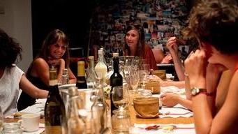 Modena, boom di home restaurant e Confesercenti non ci sta: «Ristoranti in casa? Servono regole»