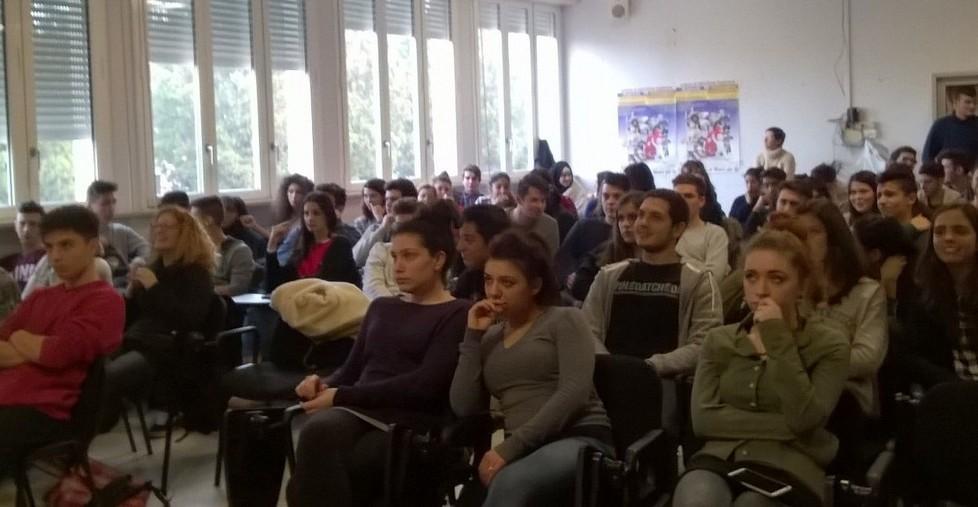 Porte aperte a scuola per le pre-iscrizioni 