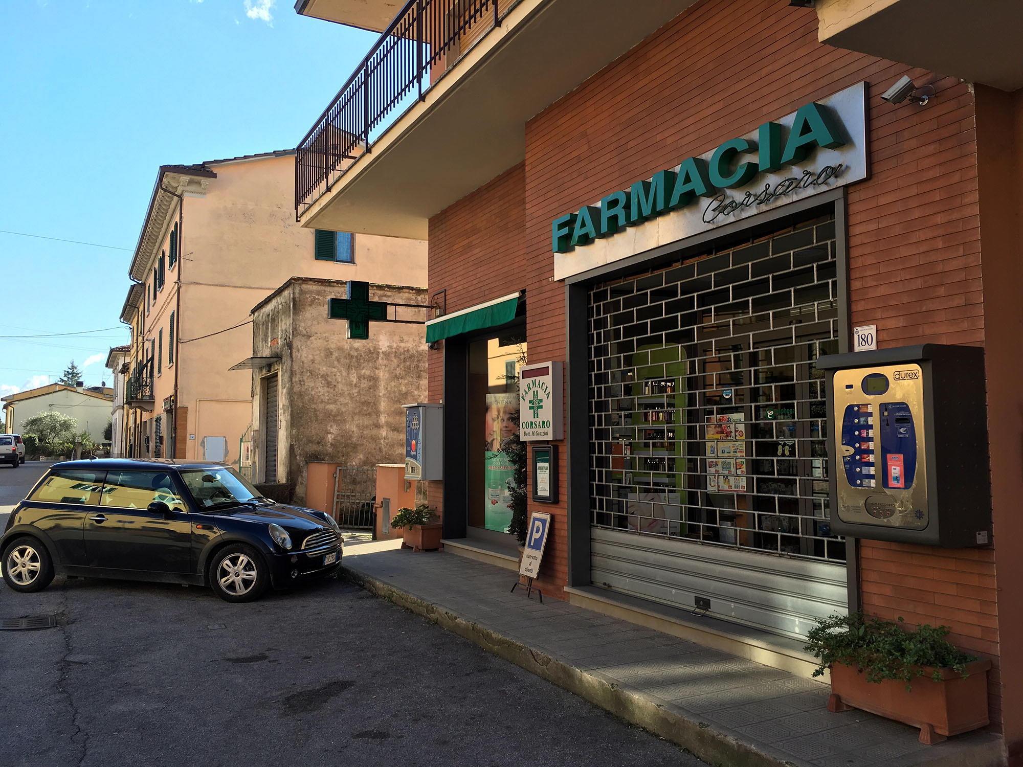 La Farmacia Corsaro di Santa Lucia